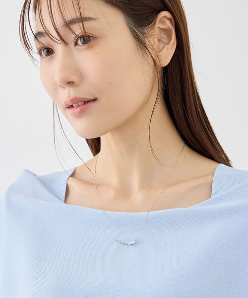 ROPE' PICNIC（ロペピクニック）の「パールカーブラインショートネックレス（ネックレス・レディース・シルバー/ゴールド・FREE）」の5枚目の写真