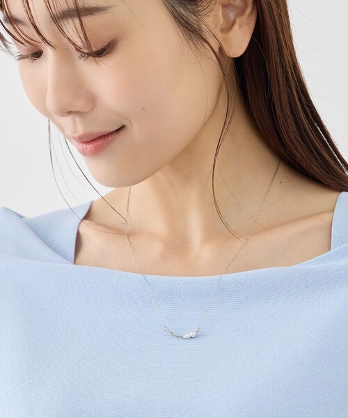 ROPE' PICNIC（ロペピクニック）の「パールカーブラインショートネックレス（ネックレス・レディース・シルバー/ゴールド・FREE）」の6枚目の写真