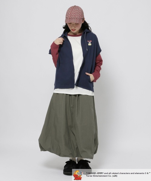 niko and...（ニコアンド）の「【トムとジェリー】コラボ フーディベスト（ベスト・レディース・グレー/ネイビー・FREE）」の12枚目の写真