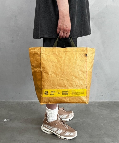 TIMELESS COMFORT(タイムレスコンフォート)の「WEEKEND(ER)(ウィークエンダー)COOLBAG SUNDRY(トートバッグ・レディース・ナチュラル/グレー・ONE SIZE)」の1枚目の写真