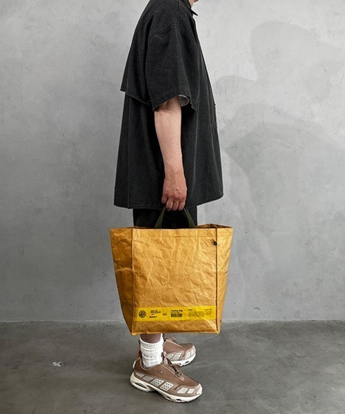 TIMELESS COMFORT(タイムレスコンフォート)の「WEEKEND(ER)(ウィークエンダー)COOLBAG SUNDRY(トートバッグ・レディース・ナチュラル/グレー・ONE SIZE)」の11枚目の写真