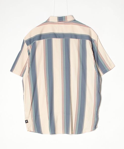 ROARK REVIVAL(ロアークリバイバル)の「【ROARK】"VERTICAL STRIPES" BLESS UP S/S(シャツ/ブラウス・メンズ・アイボリー・X-LARGE/LARGE/MEDIUM)」の4枚目の写真