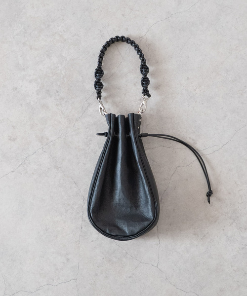 Senti(センティ)の「SENTI センティ / Dyneema Leather MEDICINE BAG M+HAND STRAP / ダイニーマレザー メディスンバッグ M+ハンドストラップ / 3040(ショルダーバッグ・メンズ・ブラック系その他/ブラック・FREE)」の8枚目の写真