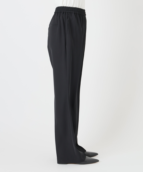 SLOBE IENA（スローブイエナ）の「《4サイズ展開/》ピンタックセミフレアパンツ（その他パンツ・レディース・ブラック・36/38/40/34）」の12枚目の写真