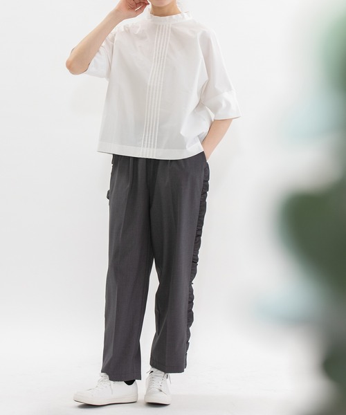nop de nod(ノップドゥノッド)の「USコットン後ろボーカラー布帛Tシャツ(Tシャツ/カットソー・レディース・ブラック/ネイビー/オフホワイト/レッド・3)」の19枚目の写真