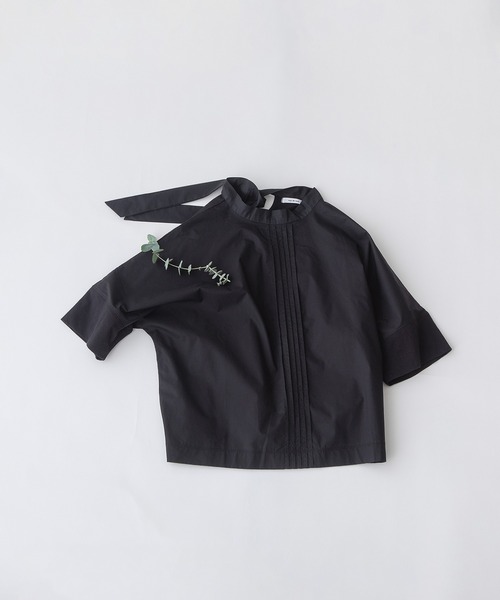 nop de nod(ノップドゥノッド)の「USコットン後ろボーカラー布帛Tシャツ(Tシャツ/カットソー・レディース・ブラック/ネイビー/オフホワイト/レッド・3)」の16枚目の写真