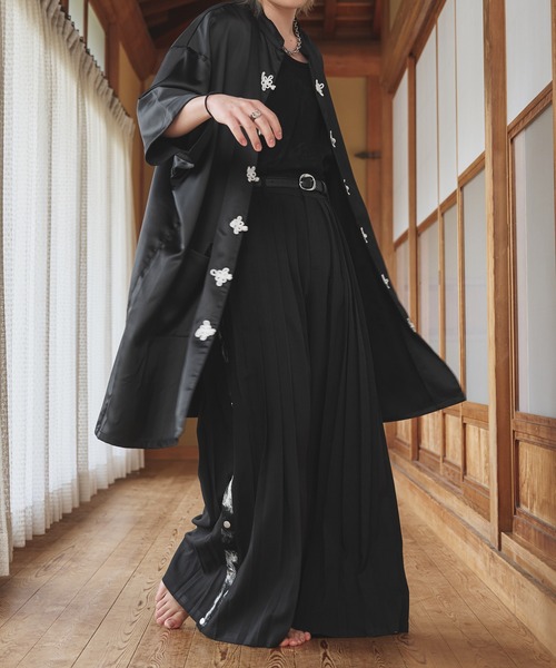 狐独（コドク）の「オーバーロングチャイナシャツ（シャツ/ブラウス・メンズ・オフホワイト/ブラック・LARGE/MEDIUM）」の8枚目の写真