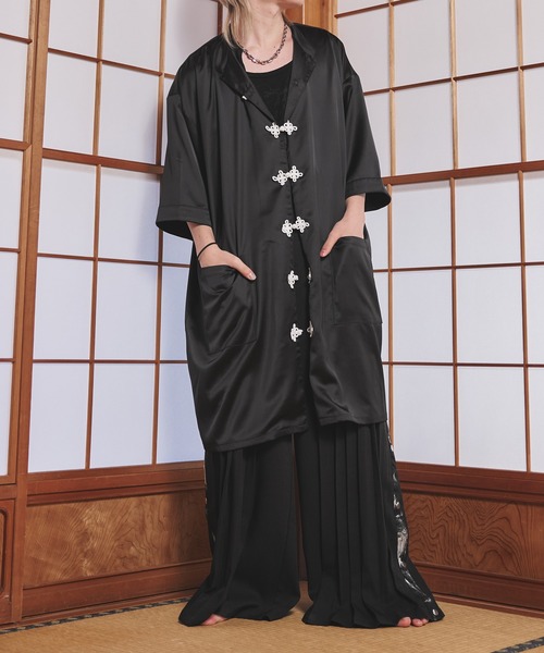 狐独（コドク）の「オーバーロングチャイナシャツ（シャツ/ブラウス・メンズ・オフホワイト/ブラック・LARGE/MEDIUM）」の10枚目の写真