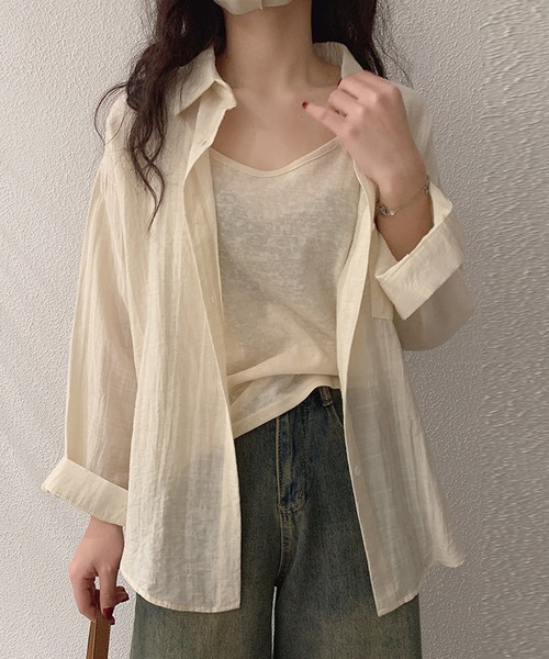 DAY CLOSET（デイ クローゼット）の「【セットアップ】ふわっと透け感まとう。長袖シースルーラウンドヘムシャツ+キャミソール 2点セットレディース（Tシャツ/カットソー・レディース・ホワイト/ブラック/アイボリー/グレー/ブルー・FREE）」の6枚目の写真