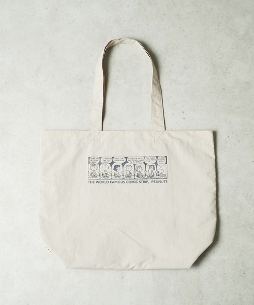 PEANUTS(ピーナッツ)の「"09"≪PEANUTS≫1ポケット ナイロン プリント トートバッグ(トートバッグ・レディース・ライラック/ベージュ/グレー・ONE SIZE)」の13枚目の写真