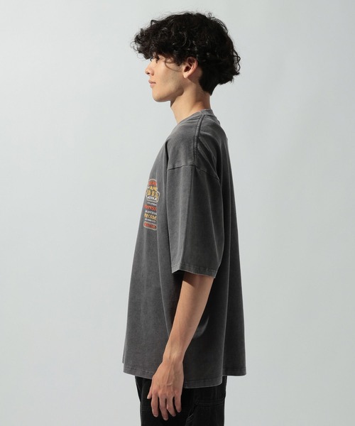 niko and...（ニコアンド）の「ネオン刺繍Tシャツ（Tシャツ/カットソー・メンズ・オフホワイト/ブルー/ブラック/オレンジ・MEDIUM/LARGE）」の17枚目の写真
