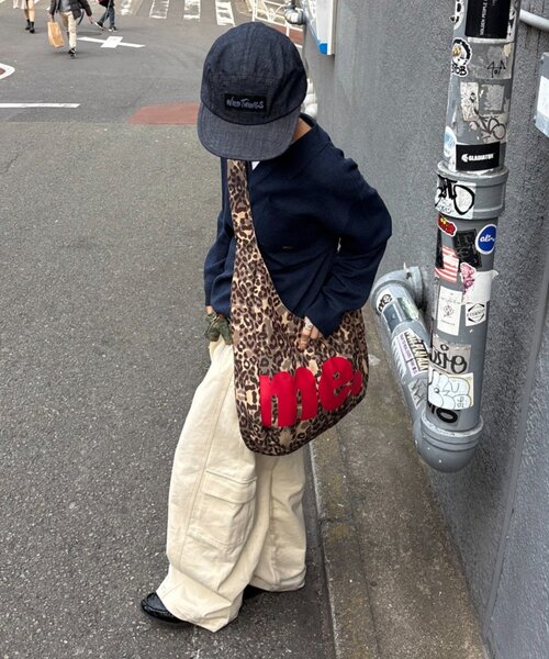 CIAOPANIC TYPY(チャオパニックティピー)の「【UNISEX】【WEB限定】デカロゴニュースペーパーバッグ(ショルダーバッグ・レディース・グレー/オレンジ/ベージュ・ONE SIZE)」の13枚目の写真