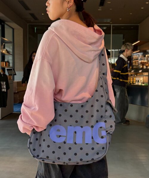 CIAOPANIC TYPY(チャオパニックティピー)の「【UNISEX】【WEB限定】デカロゴニュースペーパーバッグ(ショルダーバッグ・レディース・グレー/オレンジ/ベージュ・ONE SIZE)」の18枚目の写真