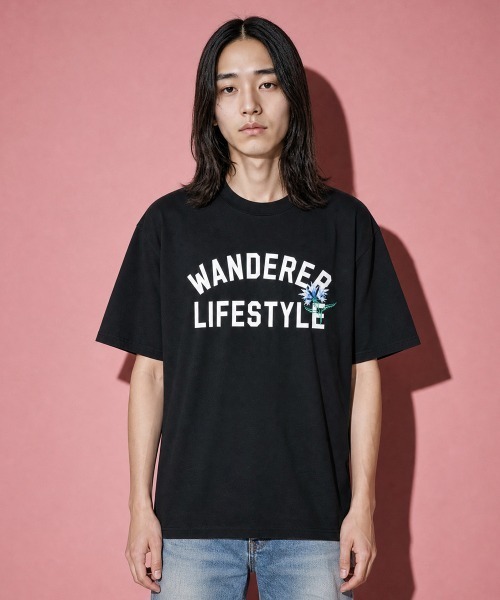 rehacer(レアセル)の「rehacer TEE : Botanical Collage Logo TEE / ボタニカル カレッジロゴ T-shirt(Tシャツ/カットソー・メンズ・ブラック/ホワイト・SMALL/MEDIUM/LARGE/X-LARGE)」の1枚目の写真
