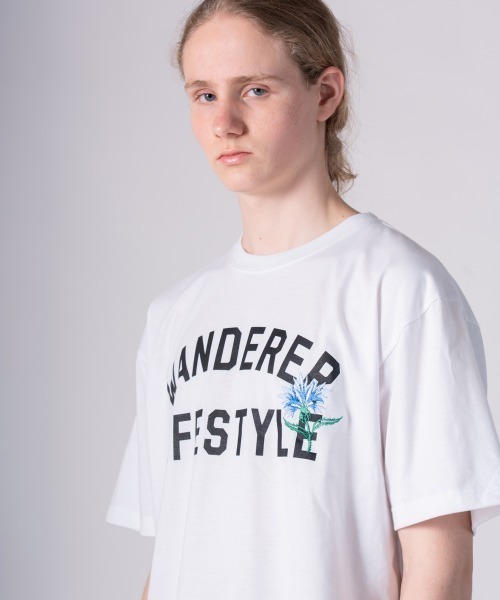 rehacer(レアセル)の「rehacer TEE : Botanical Collage Logo TEE / ボタニカル カレッジロゴ T-shirt(Tシャツ/カットソー・メンズ・ブラック/ホワイト・SMALL/MEDIUM/LARGE/X-LARGE)」の5枚目の写真