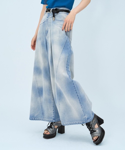 HARE(ハレ)の「【S/M 2サイズ展開】クロスダブルアソートカコウデニムパンツ(HARE)(デニムパンツ・レディース・ライトブルー/ブラック/ピンク/ベージュ/パープル・MEDIUM/SMALL)」の12枚目の写真