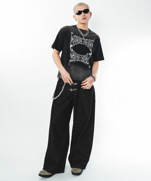 SHORT ROUND(ショートラウンド)の「SHORT ROUND/グラデーションロゴT(Tシャツ/カットソー・メンズ・ホワイト系その他/ブラック系その他・LARGE/MEDIUM)」の6枚目の写真