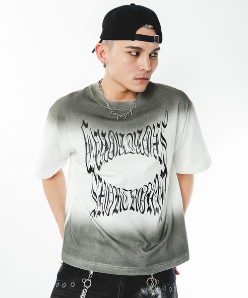 SHORT ROUND(ショートラウンド)の「SHORT ROUND/グラデーションロゴT(Tシャツ/カットソー・メンズ・ホワイト系その他/ブラック系その他・LARGE/MEDIUM)」の10枚目の写真