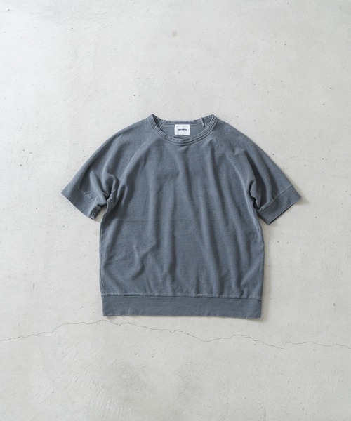 quadro(クオドロ)の「ラフステア天竺半袖ラグランクルー(Tシャツ/カットソー・メンズ・ブルー/チャコール/サンドベージュ・MEDIUM/LARGE)」の4枚目の写真