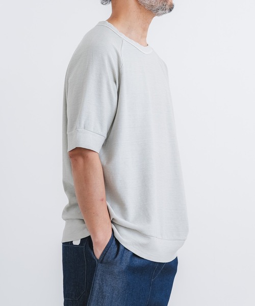quadro(クオドロ)の「ラフステア天竺半袖ラグランクルー(Tシャツ/カットソー・メンズ・ブルー/チャコール/サンドベージュ・MEDIUM/LARGE)」の9枚目の写真