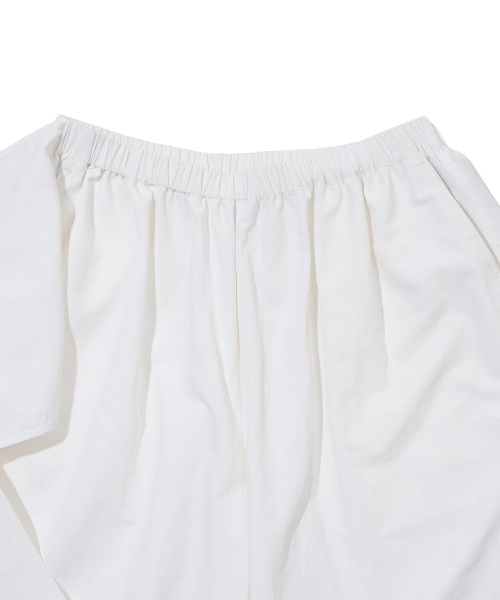 YOUHEE(ユヒ)の「PARACHUTE LAYERED PANTS_WHITE(その他パンツ・レディース・その他・FREE)」の8枚目の写真