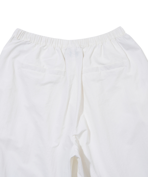 YOUHEE(ユヒ)の「PARACHUTE LAYERED PANTS_WHITE(その他パンツ・レディース・その他・FREE)」の10枚目の写真