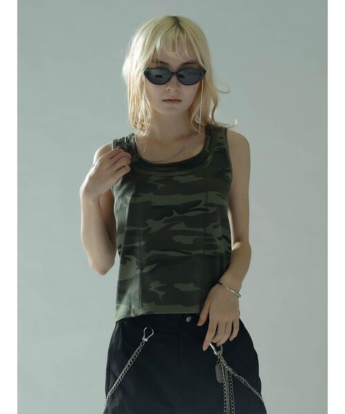 :ETHROF(イーサオブ)の「LAYERED-LIKE CAMOUFLAGE RIB TANKTOP(キャミソール・レディース・グレー・MEDIUM)」の12枚目の写真
