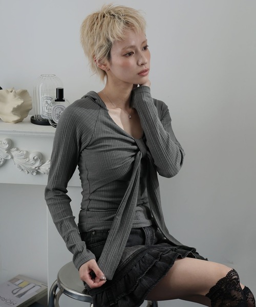 Ulysses(ユリシス)の「フード付きノットデザインロングスリーブカットソー(Tシャツ/カットソー・レディース・ダークグレー/ホワイト・F)」の15枚目の写真
