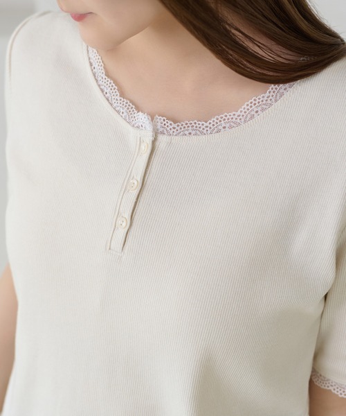 apres jour clair(アプレジュールクレア)の「【apres jour clair】アソートヘンリーネックトップス(Tシャツ/カットソー・レディース・ネイビー/アイボリー/杢グレー/ホワイト系その他2・フリー/X-LARGE)」の5枚目の写真