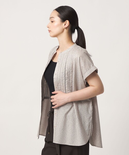 A DAY IN THE LIFE UNITED ARROWS(アデイインザライフユナイテッドアローズ)の「コットン ピンタック フレンチスリーブブラウス <A DAY IN THE LIFE>(シャツ/ブラウス・レディース・その他1/オフホワイト/ライトブルー/ブラック/イエロー・FREE)」の13枚目の写真