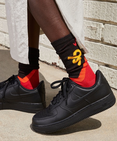 NIKE（ナイキ）の「NIKE W AIR FORCE 1 07 DD8959-001（スニーカー・メンズ・ブラック・24cm/24.5cm/25cm/23.5cm/23cm）」の6枚目の写真