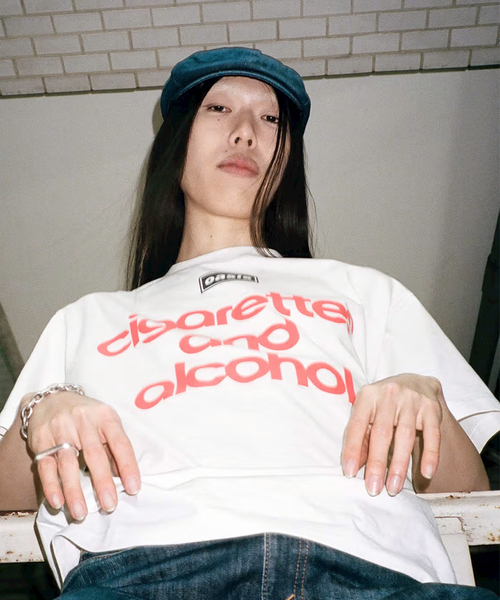PLEASURES（プレジャー）の「PLEASURES × OASIS NORDIQUE T-SHIRT（Tシャツ/カットソー・メンズ・ホワイト系その他/ブラック系その他・LARGE/MEDIUM/X-LARGE）」の2枚目の写真