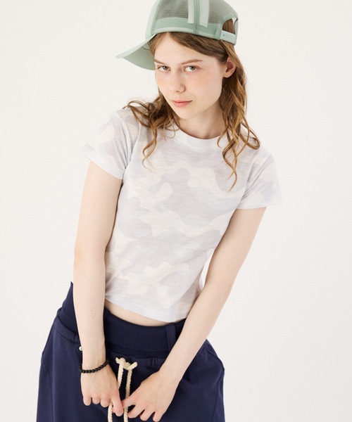 FTW(エフティダブリュー)の「SLUB CAMO TEE(Tシャツ/カットソー・レディース・グリーン/ブラック/ホワイト・MEDIUM/SMALL/LARGE)」の5枚目の写真