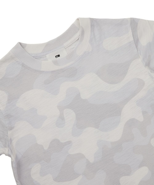 FTW(エフティダブリュー)の「SLUB CAMO TEE(Tシャツ/カットソー・レディース・グリーン/ブラック/ホワイト・MEDIUM/SMALL/LARGE)」の15枚目の写真