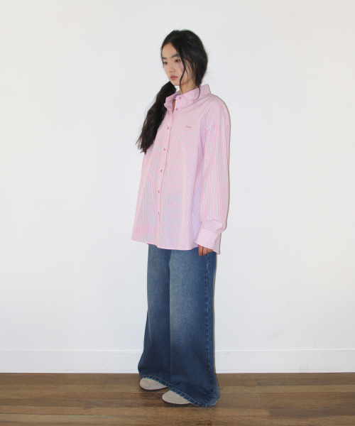 AMESWORLDWIDE（アメスワールドワイド）の「FLARED DENIM PANTS BLUE（デニムパンツ・レディース・その他・MEDIUM/LARGE/SMALL）」の4枚目の写真