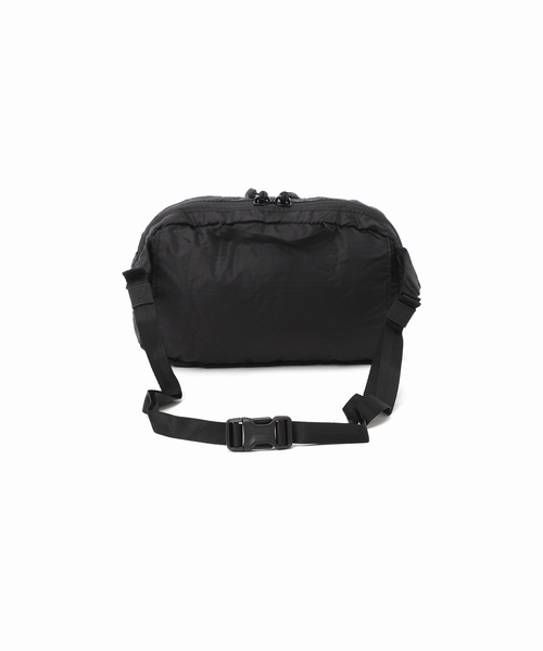 THE NORTH FACE(ザノースフェイス)の「《追加》【THE NORTH FACE/ ザノースフェイス】 Mayfly Hip Pouch(ショルダーバッグ・レディース・ブラック/チャコールグレー・FREE)」の18枚目の写真