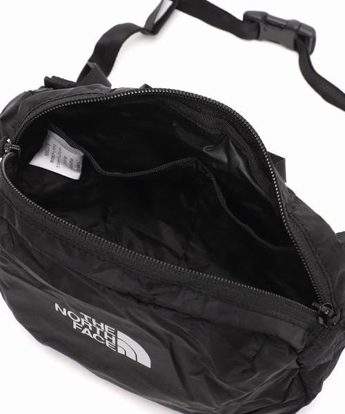 THE NORTH FACE(ザノースフェイス)の「《追加》【THE NORTH FACE/ ザノースフェイス】 Mayfly Hip Pouch(ショルダーバッグ・レディース・ブラック/チャコールグレー・FREE)」の14枚目の写真