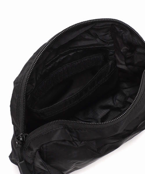 THE NORTH FACE(ザノースフェイス)の「《追加》【THE NORTH FACE/ ザノースフェイス】 Mayfly Hip Pouch(ショルダーバッグ・レディース・ブラック/チャコールグレー・FREE)」の13枚目の写真