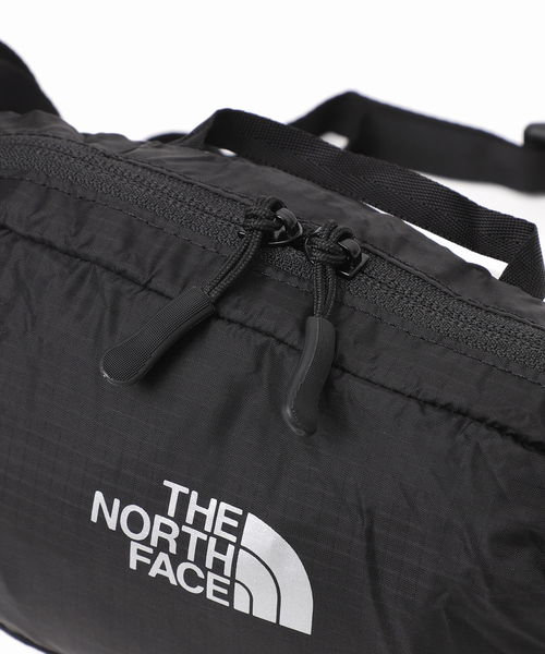 THE NORTH FACE(ザノースフェイス)の「《追加》【THE NORTH FACE/ ザノースフェイス】 Mayfly Hip Pouch(ショルダーバッグ・レディース・ブラック/チャコールグレー・FREE)」の12枚目の写真