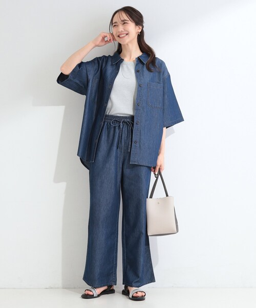 SHOO・LA・RUE(シューラルー)の「【セットアップ可/S-LL】ライトオンスデニム イージーワイドパンツ(デニムパンツ・レディース・ブラック/ライトブルー/ネイビー・03/02/04/01)」の14枚目の写真