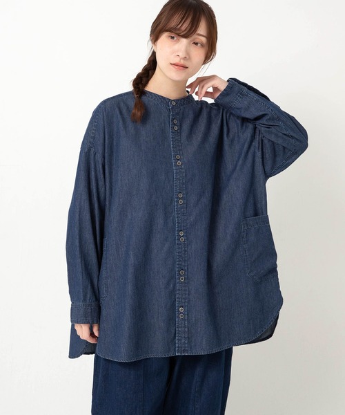 URCH RNA(アーチ アールエヌエー)の「B2980 アトリエチュニックデニムシャツ(シャツ/ブラウス・レディース・ライトインディゴブルー/インディゴブルー・FREE)」の3枚目の写真