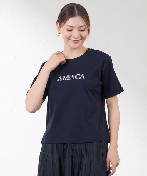 amaca(アマカ)の「花文字Tシャツ(Tシャツ/カットソー・レディース・ダークネイビー/オフホワイト・38/40)」の2枚目の写真