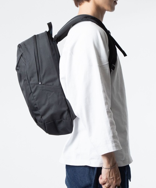 GREGORY(グレゴリー)の「GREGORY / グレゴリー RHAETINA 20 レトナ20 バックパック / リュック(バックパック/リュック・メンズ・ブラック・FREE)」の3枚目の写真