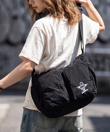 【THRASHER/スラッシャー】ダブルポケット ショルダーバッグ