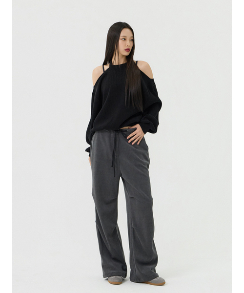 VADEFY(ヴァデファイ)の「タックノンオビローライズパンツ、チャコール(その他パンツ・レディース・その他・ONE SIZE)」の4枚目の写真