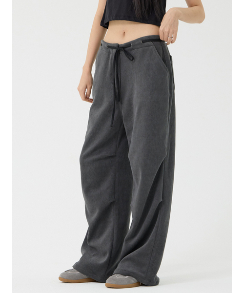 VADEFY(ヴァデファイ)の「タックノンオビローライズパンツ、チャコール(その他パンツ・レディース・その他・ONE SIZE)」の6枚目の写真