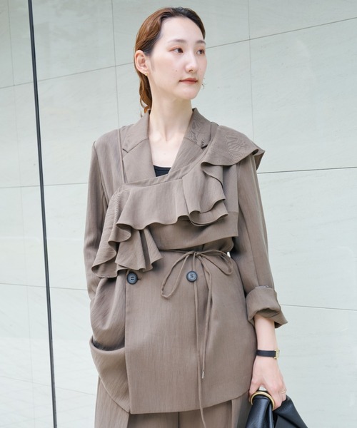 MIESROHE(ミースロエ)の「【洗える】ラッフルビスチェトップス(その他トップス・レディース・ベージュ/ブラック/カーキ・F)」の3枚目の写真
