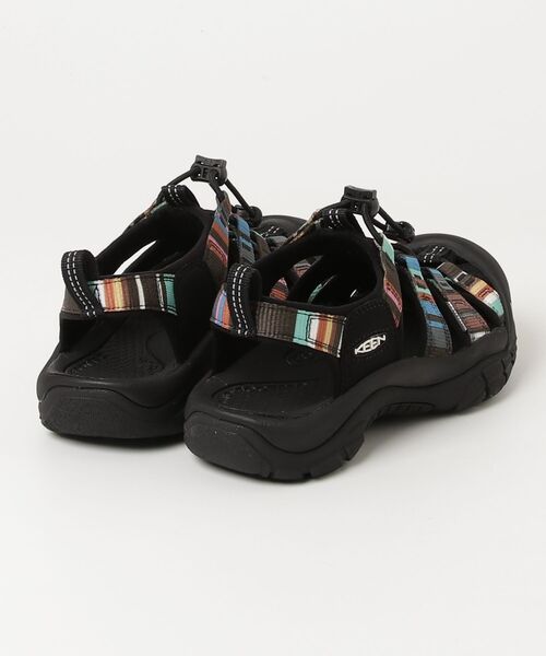 KEEN（キーン）の「キーン KEEN NEWPORT H2（サンダル・レディース・ブラック×レッド・23.0cm/23.5cm/24.0cm/24.5cm/25.0cm）」の7枚目の写真