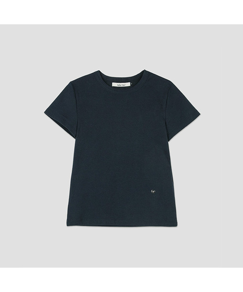 ATELIER NAIN(アトリエナイン)の「SIGNATURE SLIM TEE (T-7235)(Tシャツ/カットソー・レディース・ブラック/ホワイト/チャコール/ダークネイビー/ライトグリーン・SMALL/MEDIUM)」の5枚目の写真