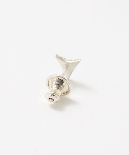 Steven Alan(スティーブンアラン)の「<Branch>MINI TOOTH MOTIF STUD EARRING/シングルピアス(ピアス(片耳用)・レディース・シルバー・FREE)」の4枚目の写真